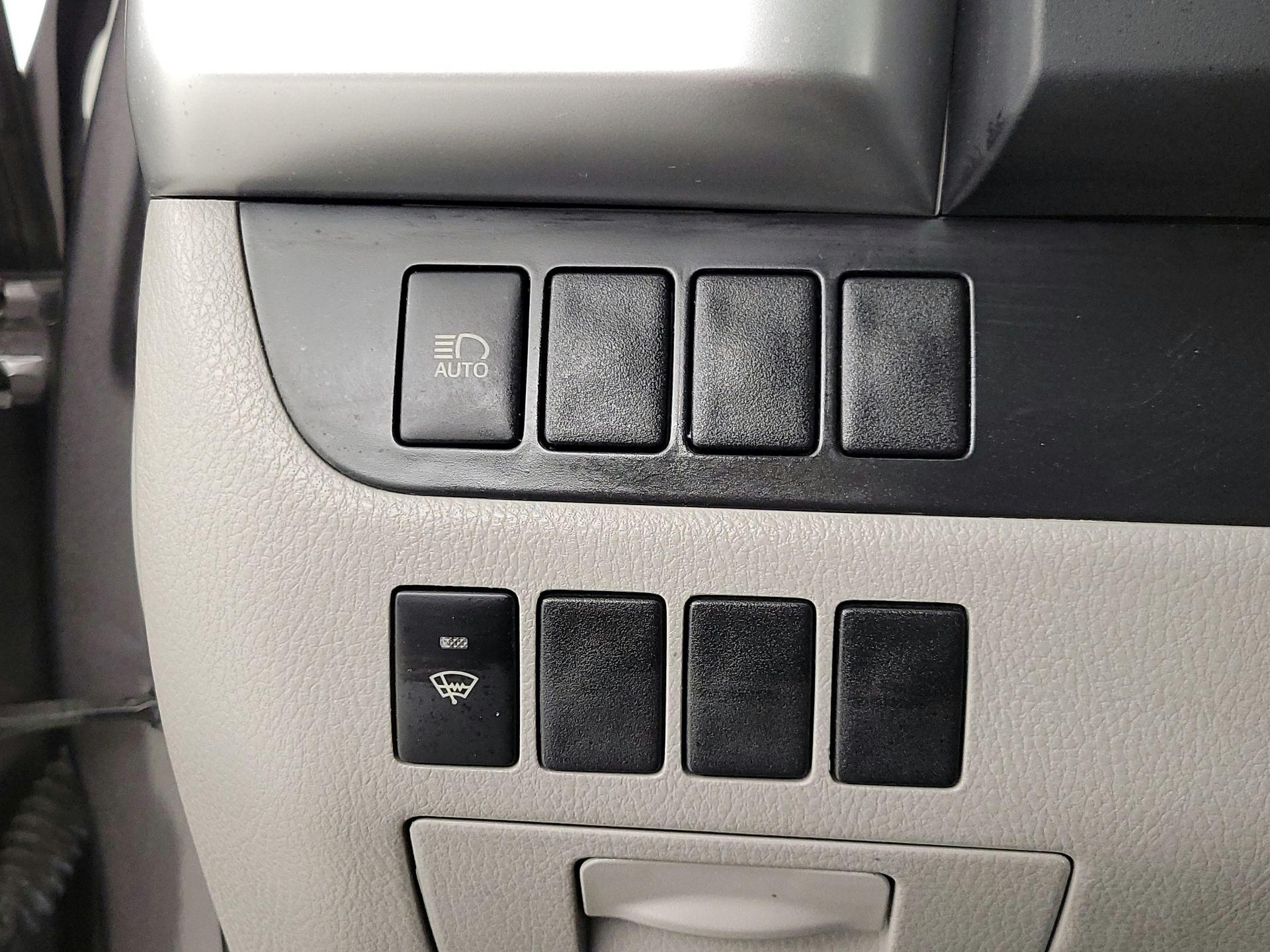 Thumbnail: 2019 Toyota Highlander - 13