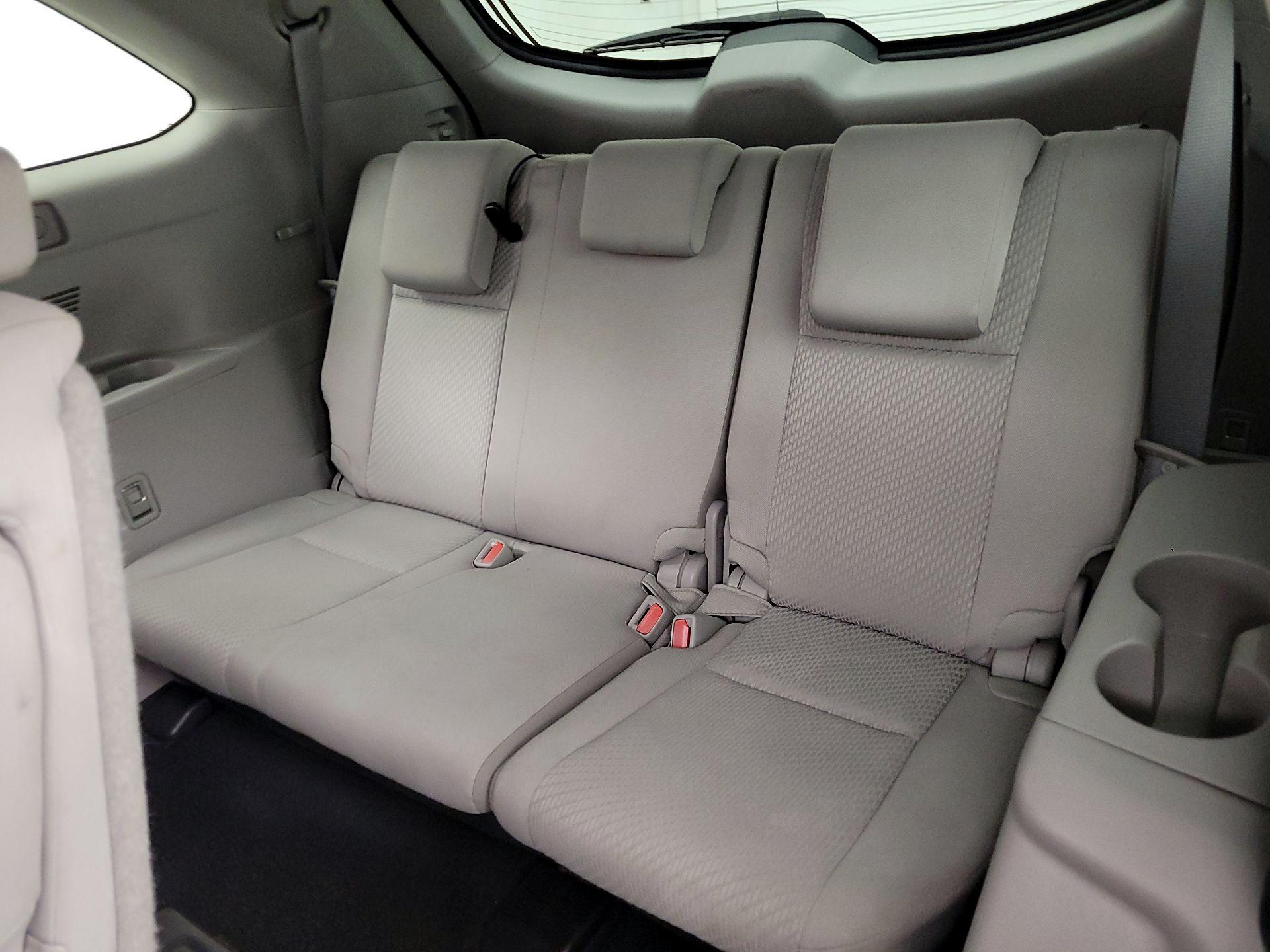 Thumbnail: 2019 Toyota Highlander - 20