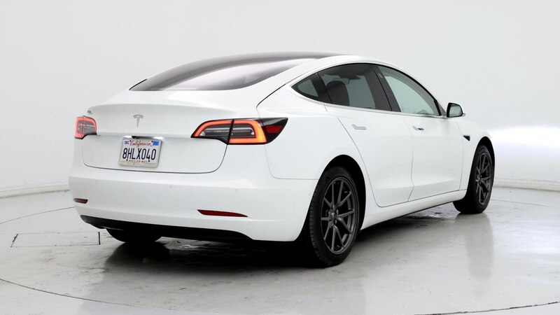 2018 Tesla Model 3 Mid Range 8