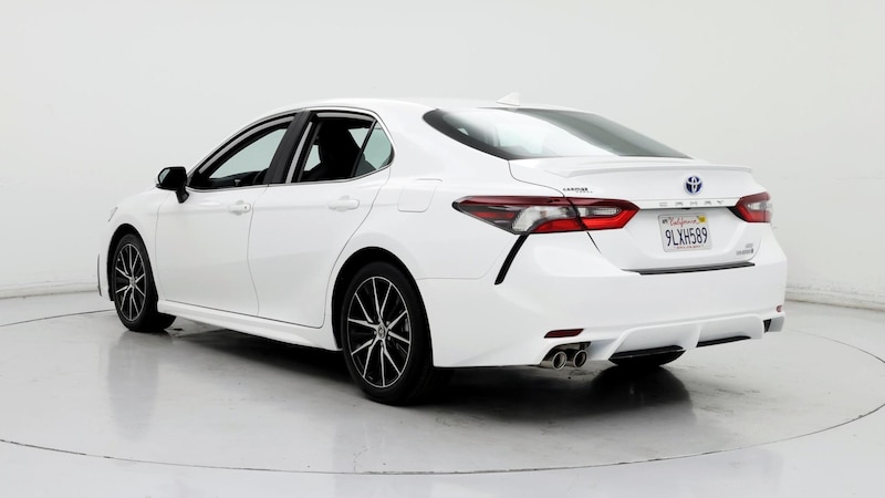 2024 Toyota Camry SE 2