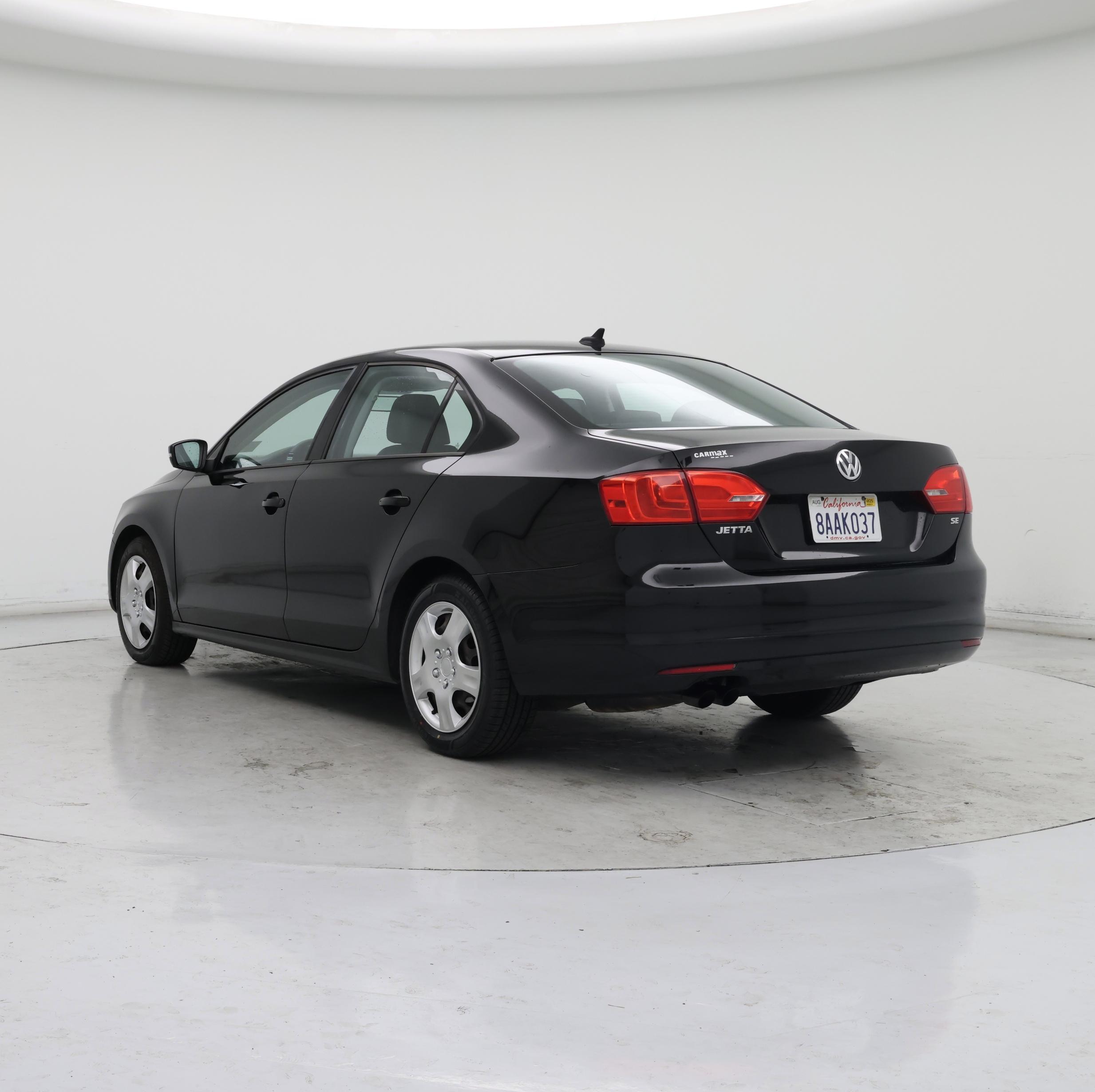 Thumbnail: 2014 Volkswagen Jetta - 2