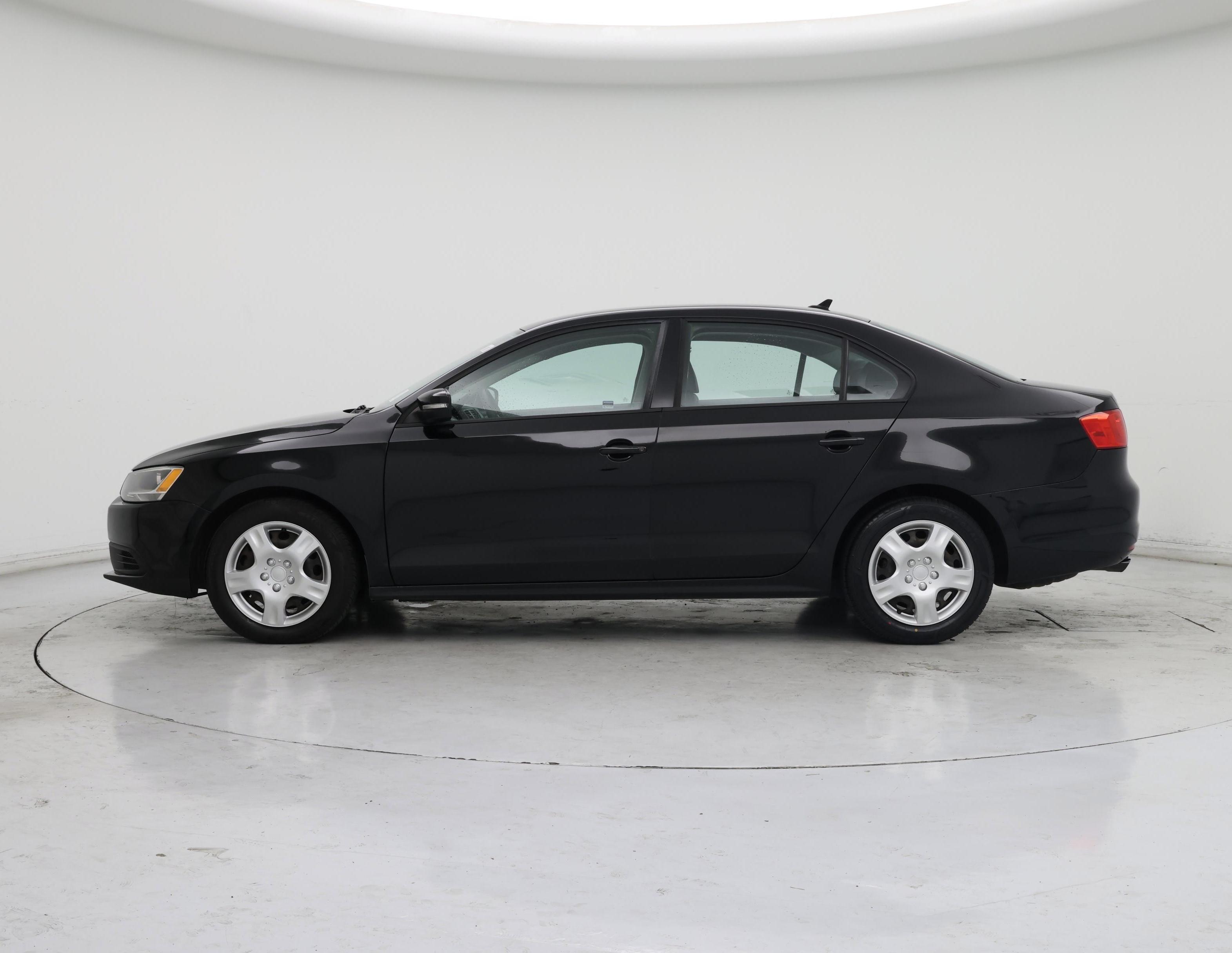 Thumbnail: 2014 Volkswagen Jetta - 3