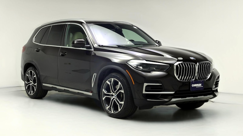 2022 BMW X5 sDrive40i Hero Image