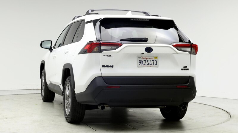 2024 Toyota RAV4 LE 6