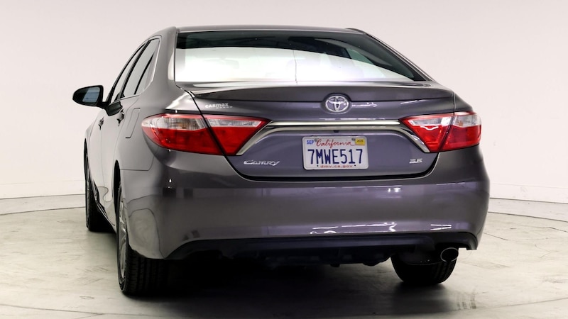 2016 Toyota Camry SE 6