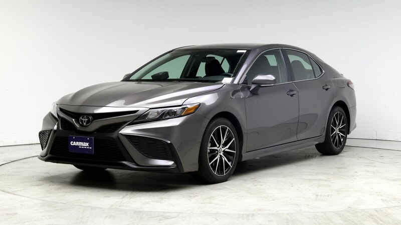 2023 Toyota Camry SE 4