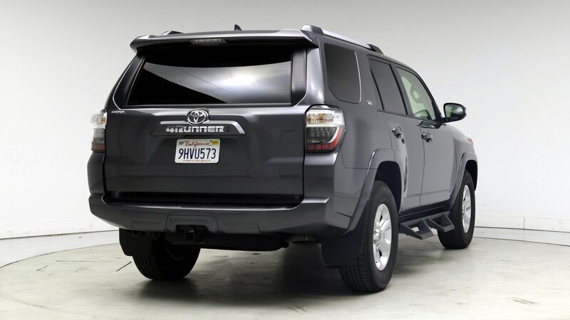 2023 Toyota 4Runner SR5 8