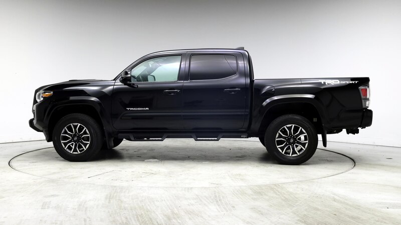 2021 Toyota Tacoma TRD Sport 3