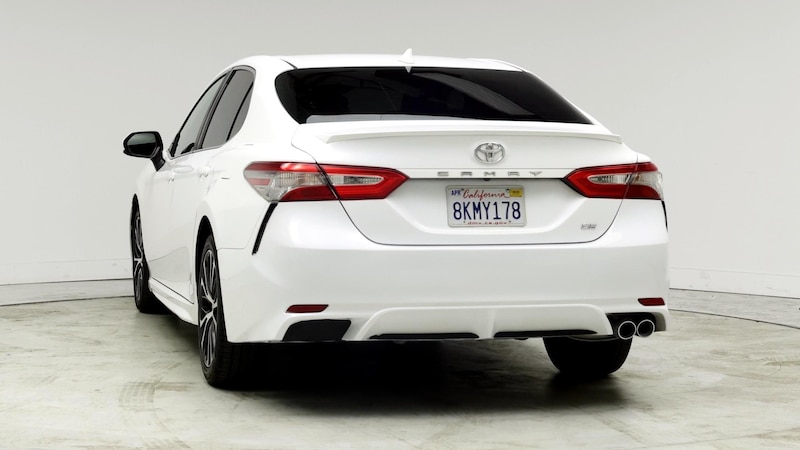 2019 Toyota Camry SE 6