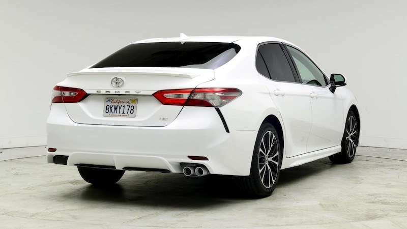 2019 Toyota Camry SE 8