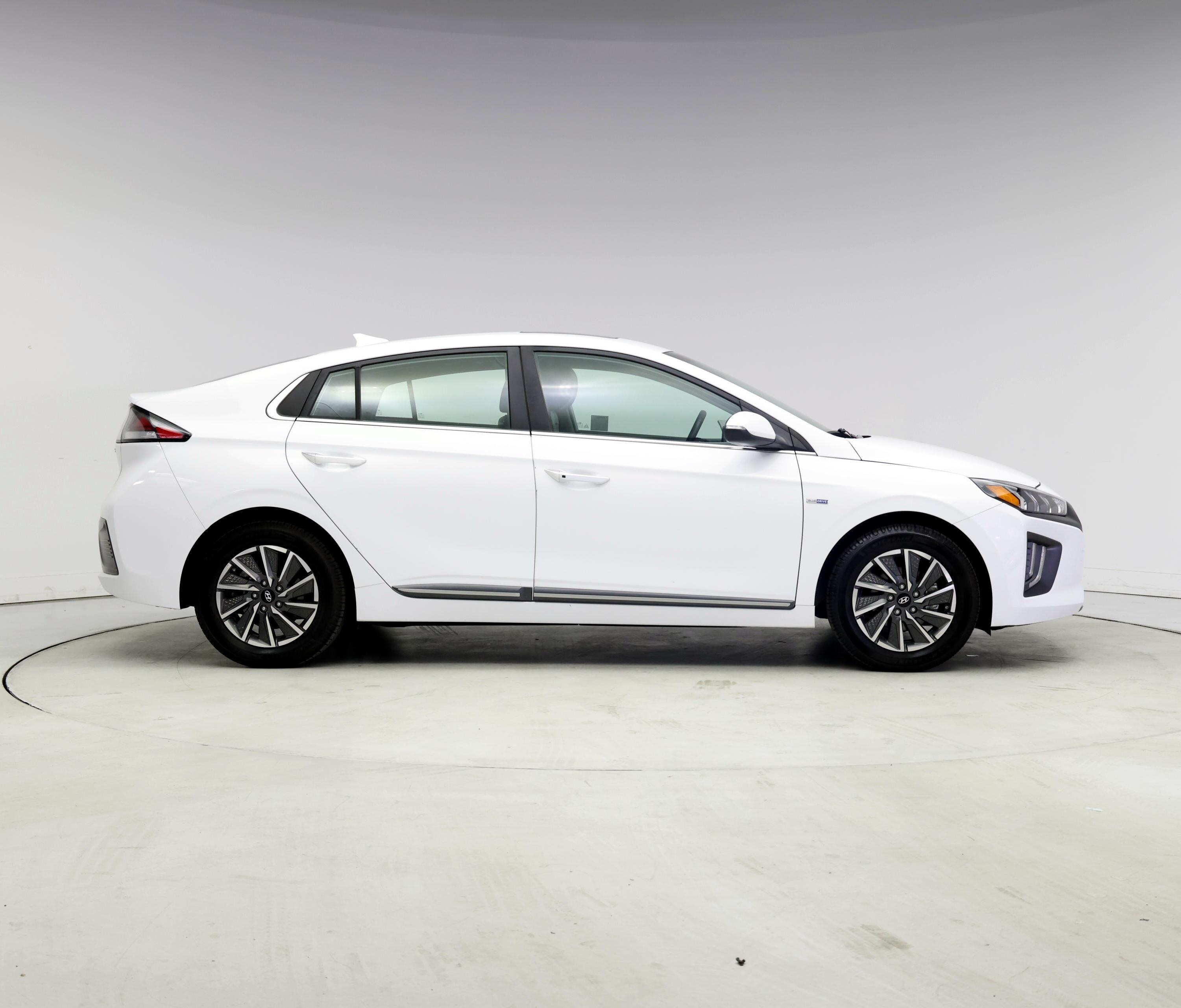 Thumbnail: 2020 Hyundai Ioniq - 7