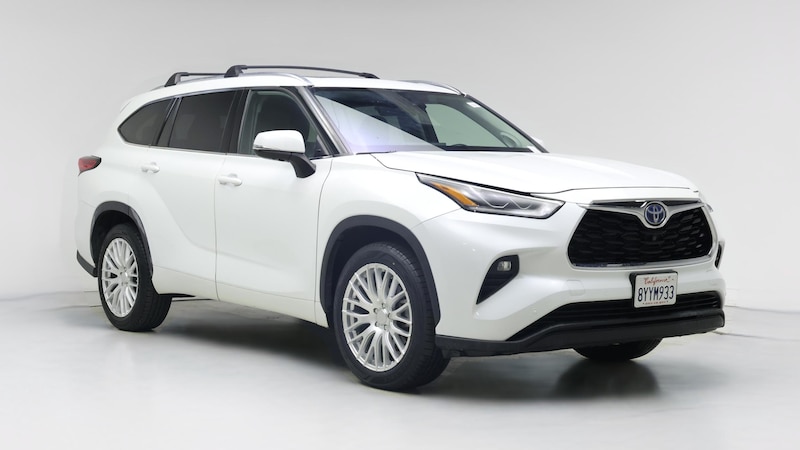 2022 Toyota Highlander Limited Hero Image