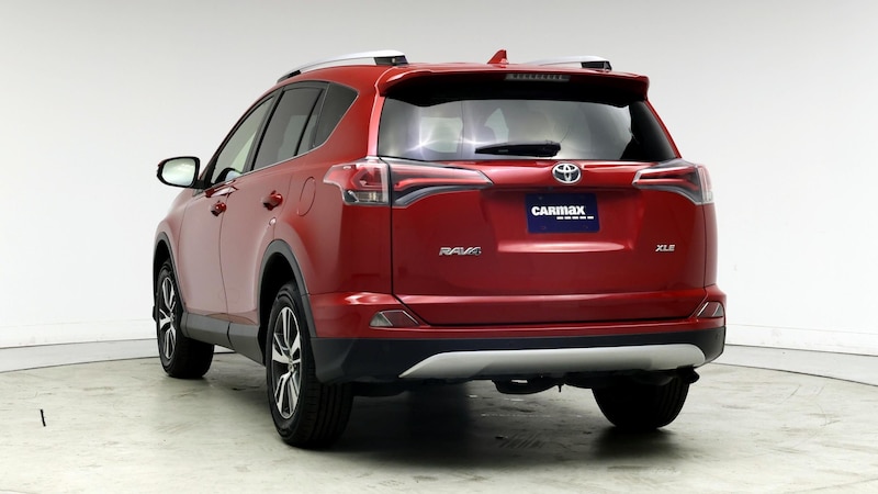 2016 Toyota RAV4 XLE 6