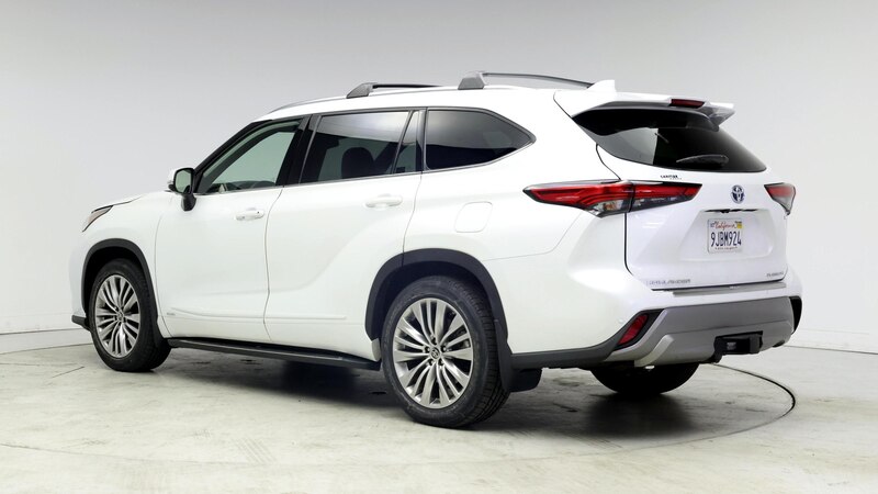 2022 Toyota Highlander Platinum 2