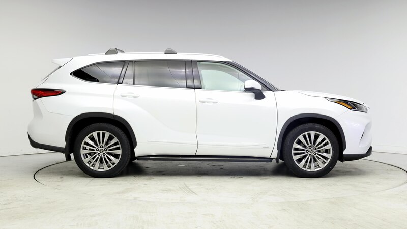 2022 Toyota Highlander Platinum 7