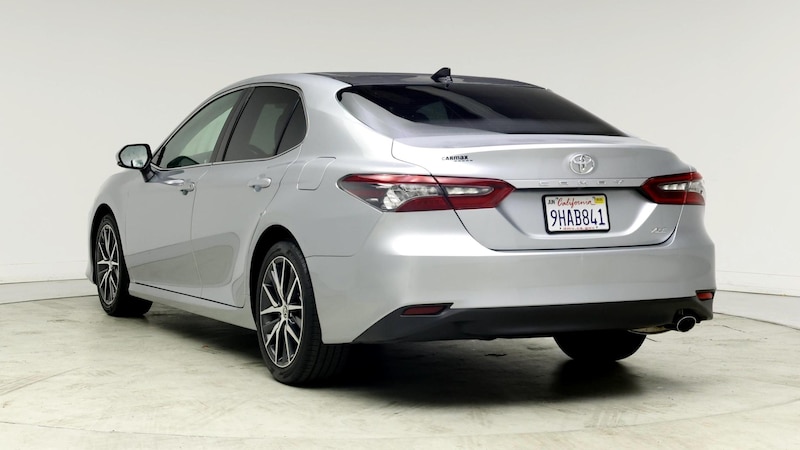 2023 Toyota Camry XLE 2