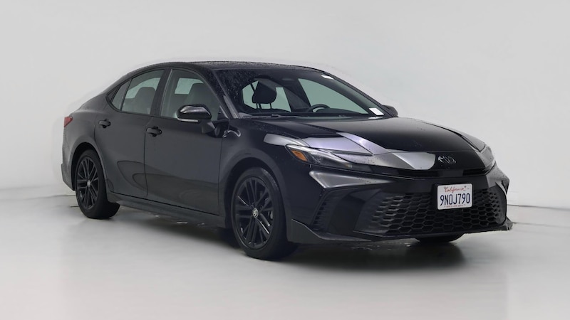 2025 Toyota Camry SE Hero Image