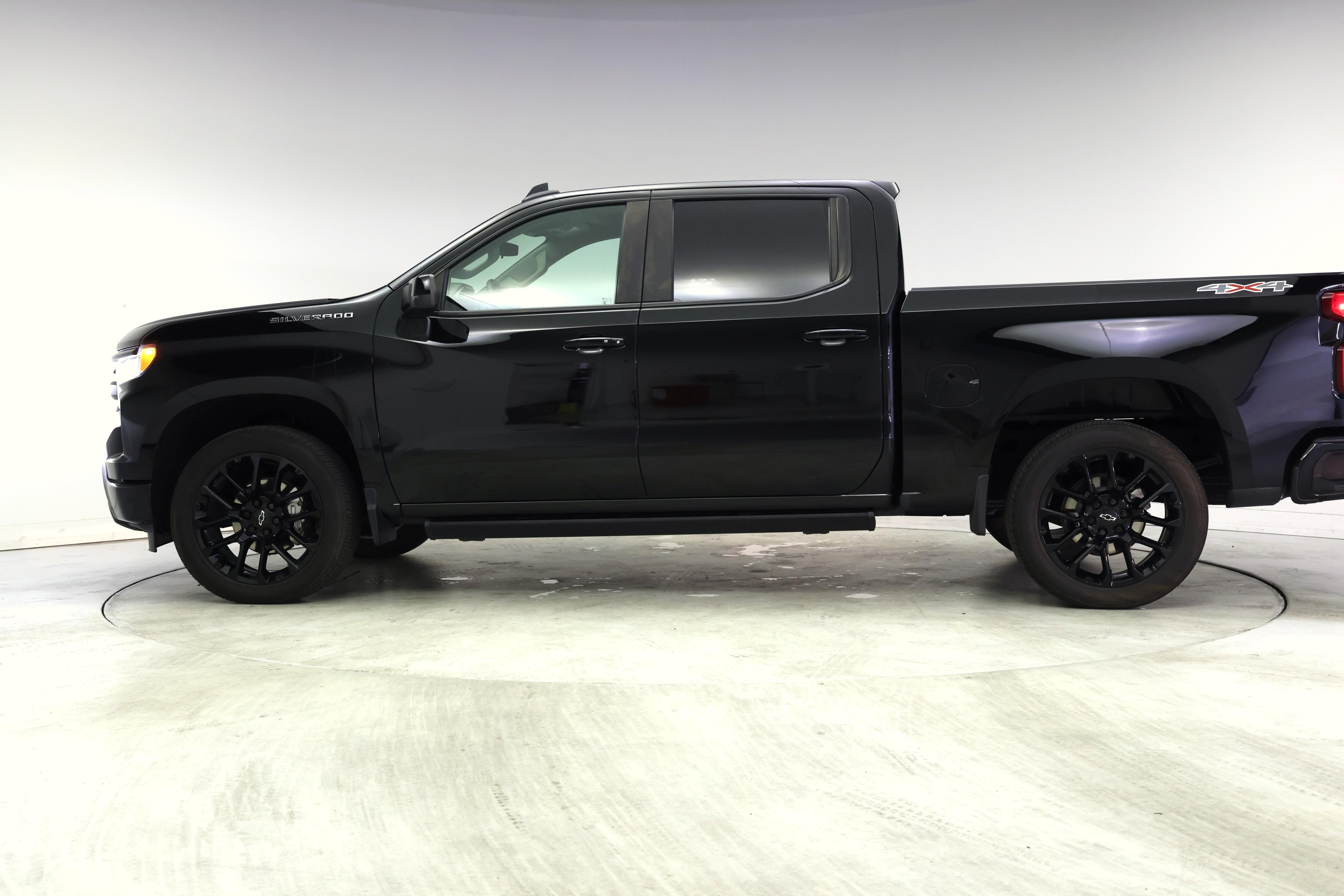 Thumbnail: 2024 Chevrolet Silverado 1500 - 3