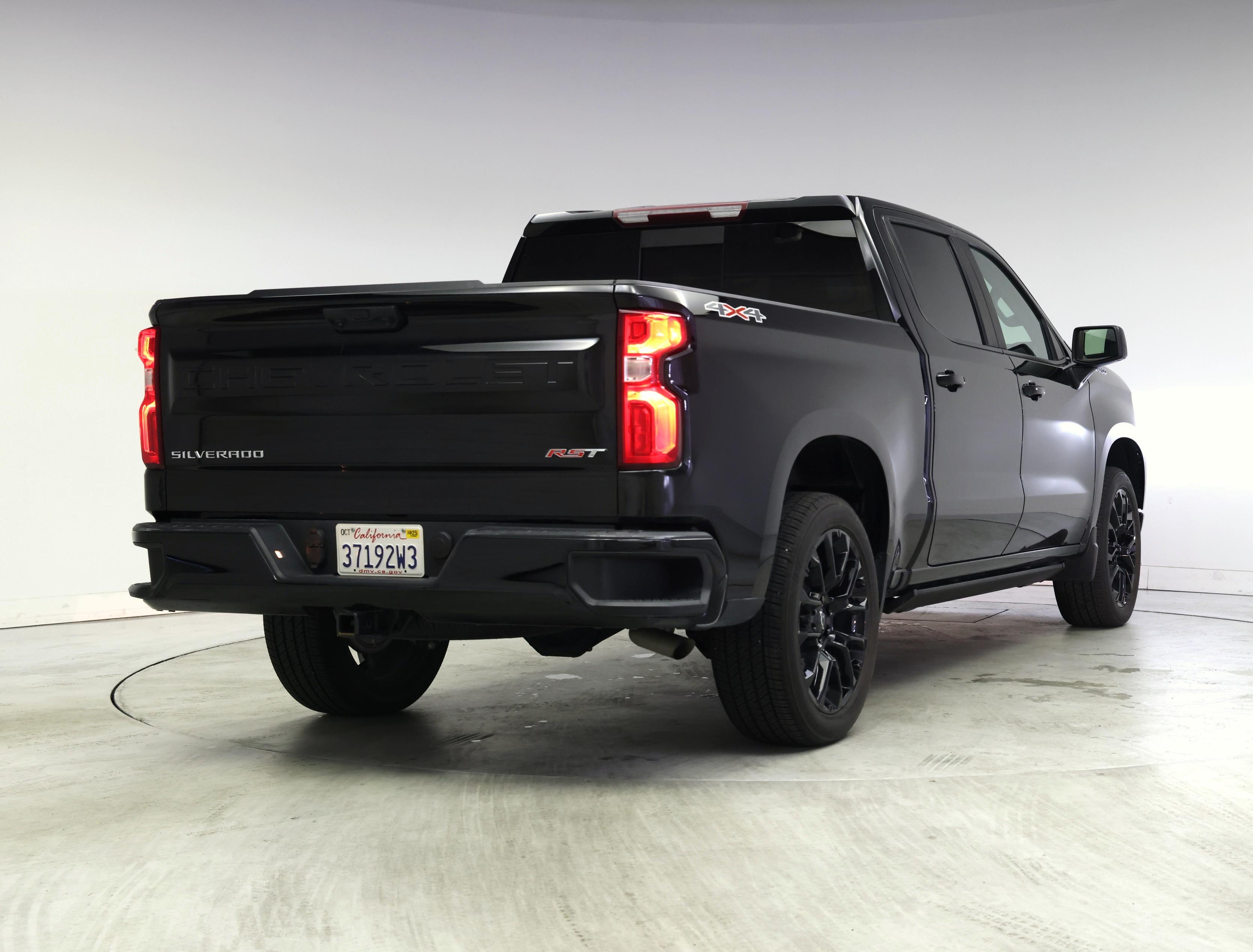 Thumbnail: 2024 Chevrolet Silverado 1500 - 8