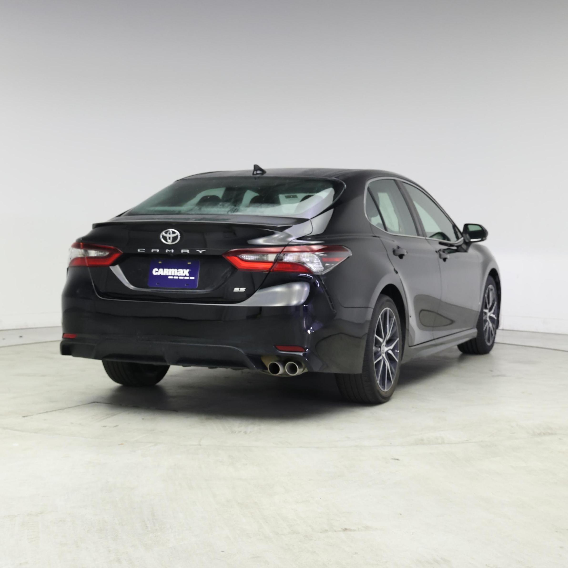 Thumbnail: 2022 Toyota Camry - 8