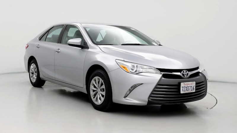 2017 Toyota Camry LE Hero Image