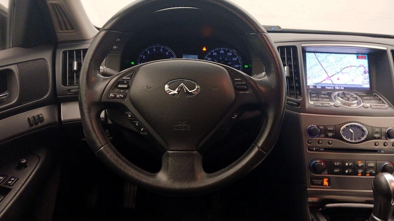 2013 INFINITI G37 Journey 10