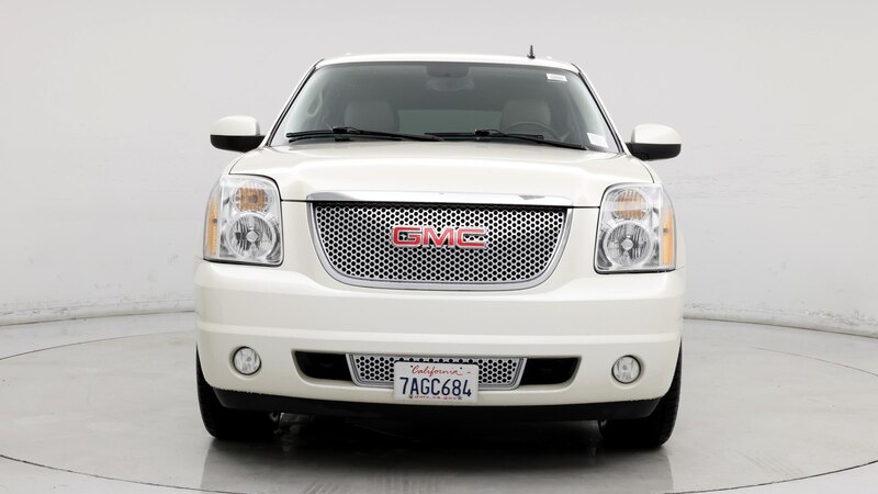 2013 GMC Yukon Denali 5