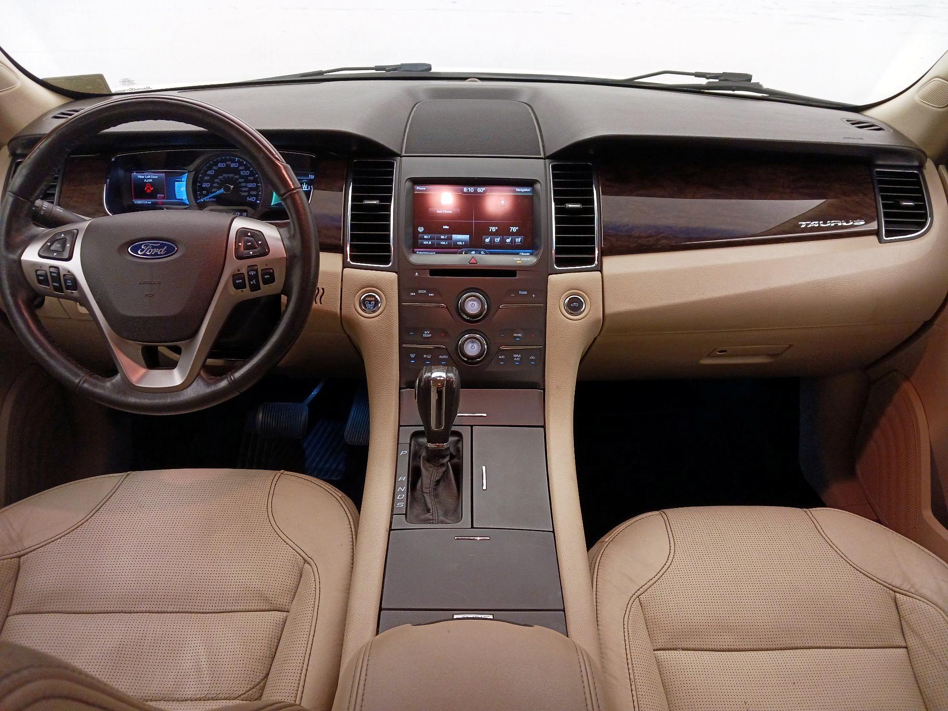 Thumbnail: 2015 Ford Taurus - 9
