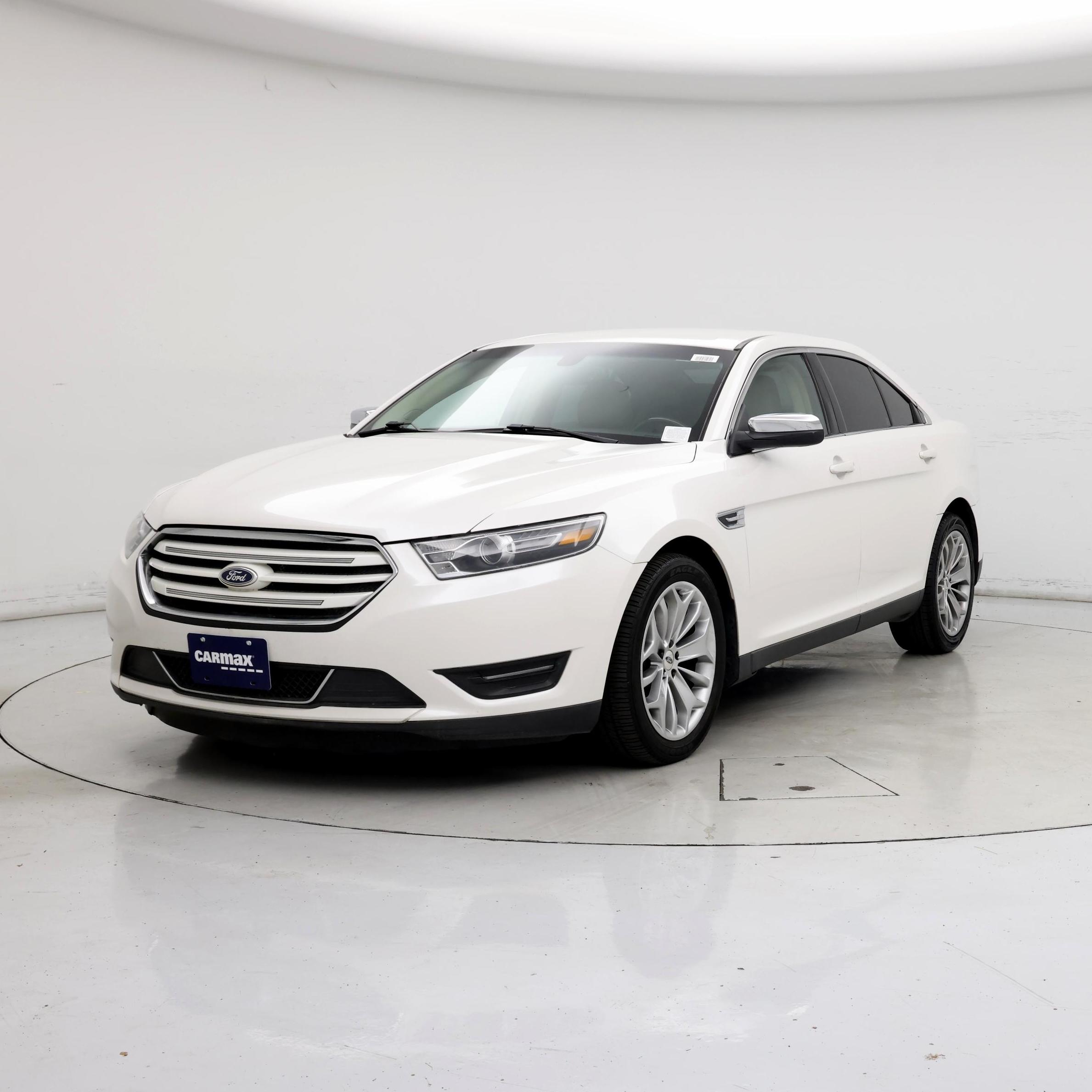 Thumbnail: 2015 Ford Taurus - 4
