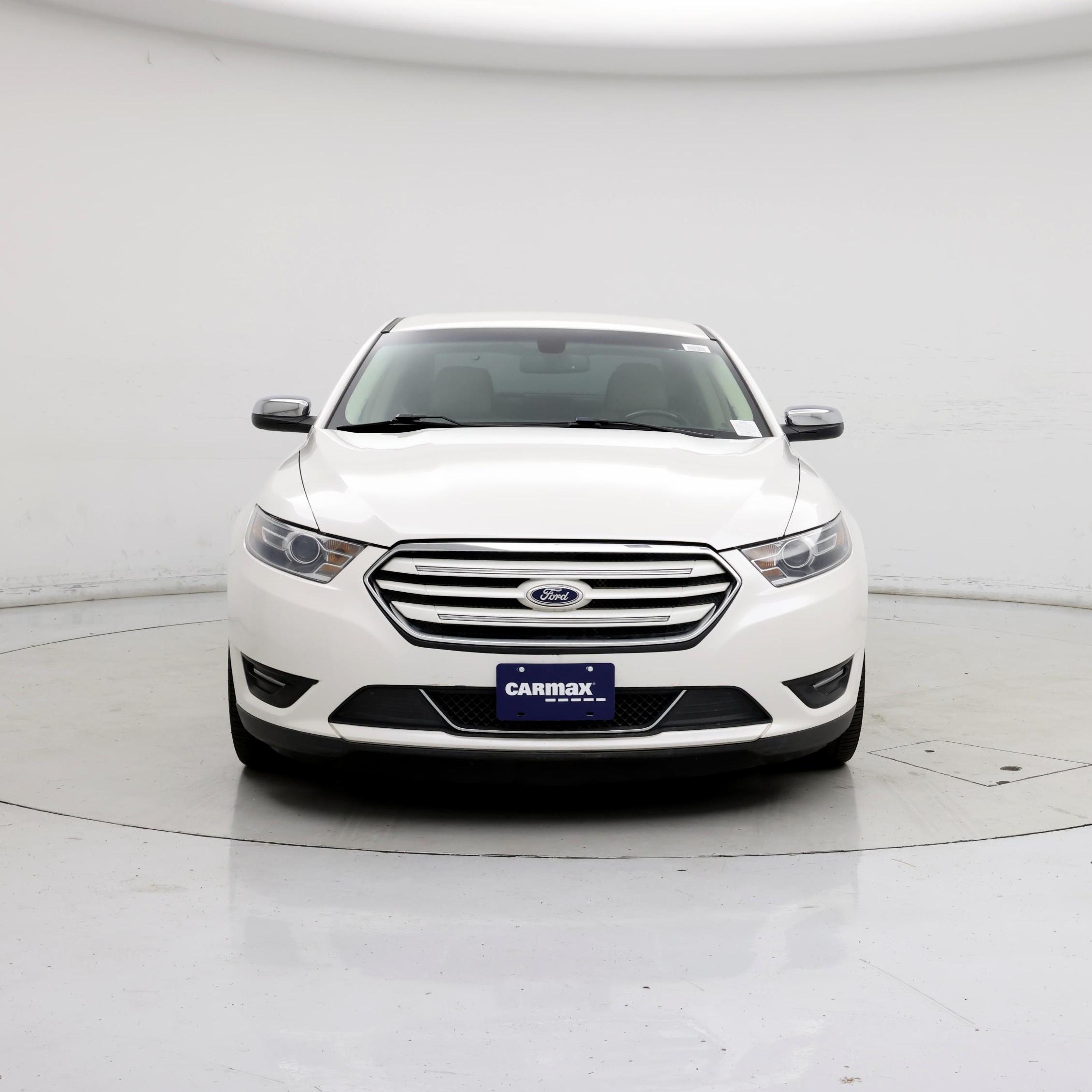 Thumbnail: 2015 Ford Taurus - 5