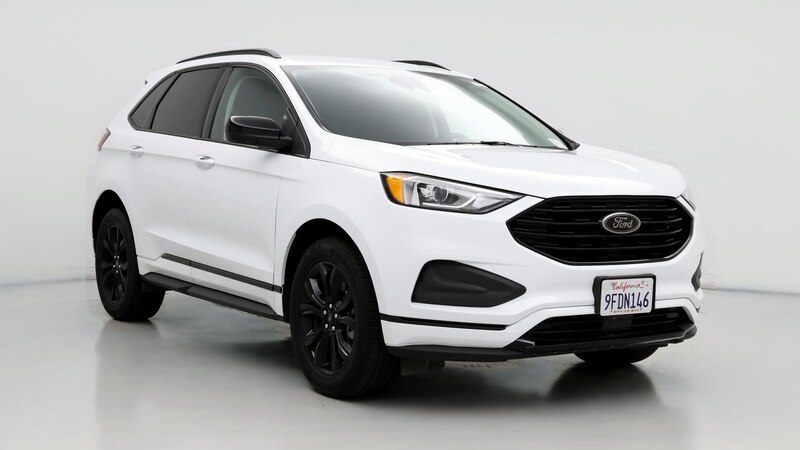 2022 Ford Edge SE Hero Image