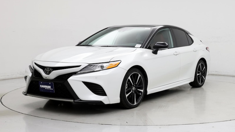 2020 Toyota Camry XSE 4