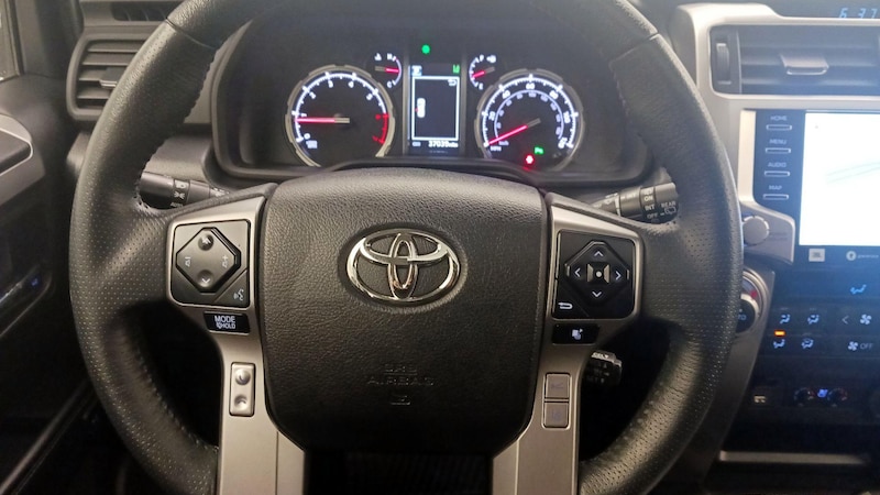 2022 Toyota 4Runner Limited 10