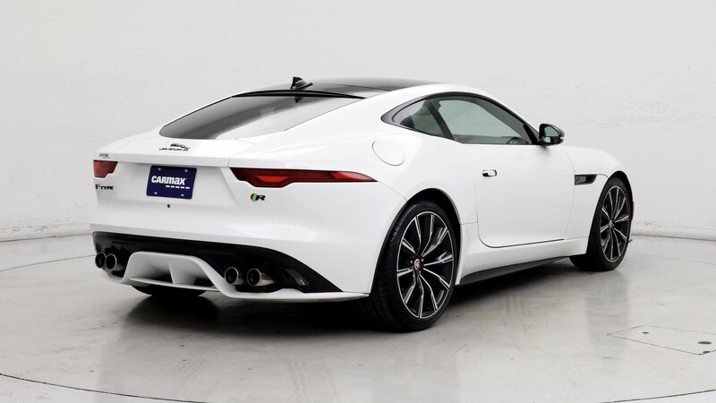 2022 Jaguar F-Type R 8