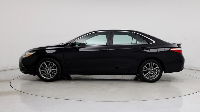 2017 Toyota Camry SE 3