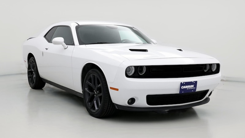 2019 Dodge Challenger SXT Hero Image