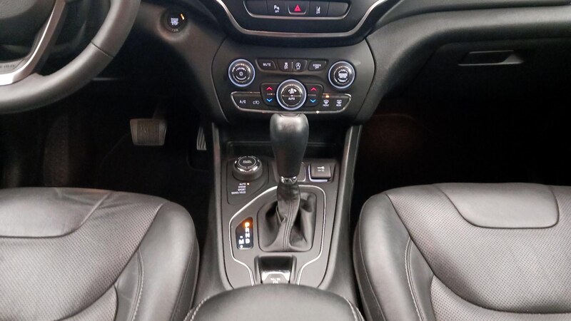 2021 Jeep Cherokee Latitude 17