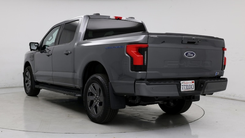 2023 Ford F-150 Lightning XLT 2