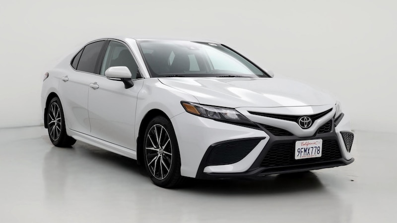 2023 Toyota Camry SE Hero Image