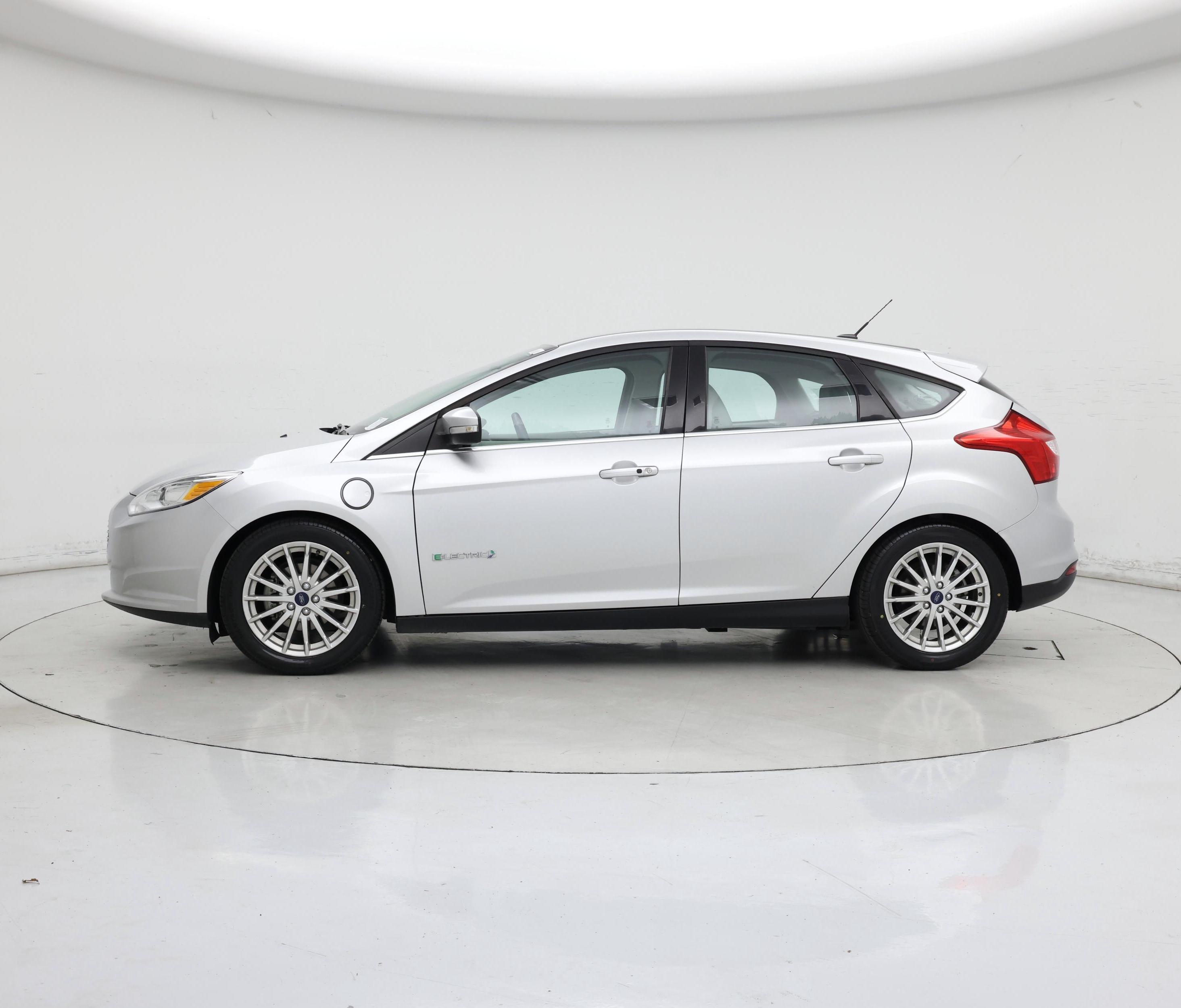 Thumbnail: 2014 Ford Focus - 3