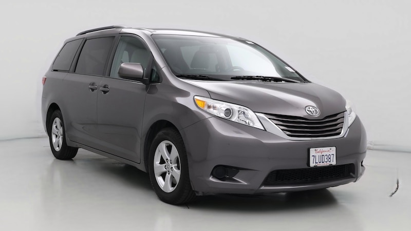 2015 Toyota Sienna LE Hero Image