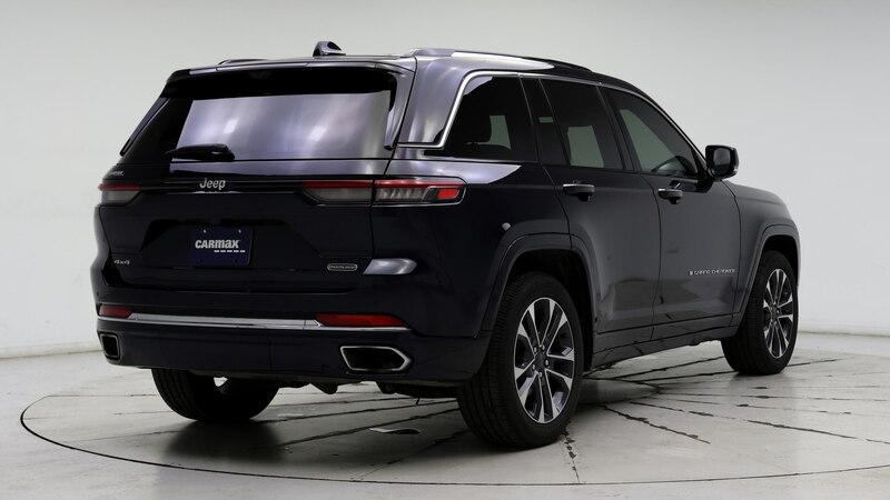 2023 Jeep Grand Cherokee Overland 8