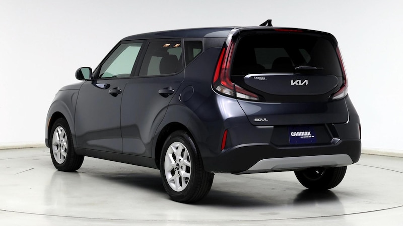 2023 Kia Soul LX 2