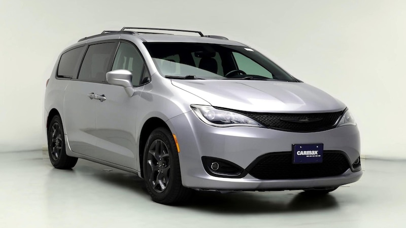 2018 Chrysler Pacifica  Hero Image