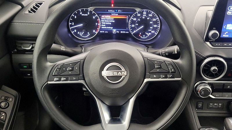 2024 Nissan Sentra SV 10