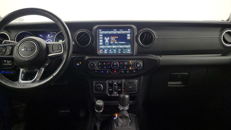 2021 Jeep Wrangler Unlimited Sahara 9