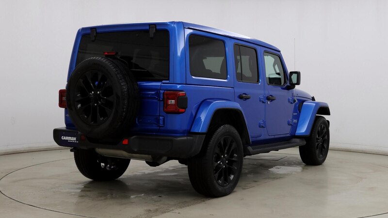2021 Jeep Wrangler Unlimited Sahara 8
