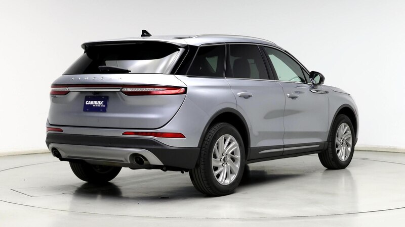 2022 Lincoln Corsair Standard 8