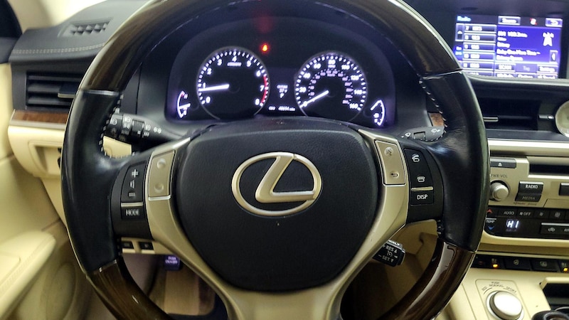 2015 Lexus ES 350 10