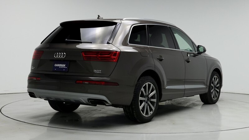 2017 Audi Q7 Premium Plus 8